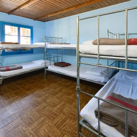 旅馆 采尔马特马特宏峰旅舍 *